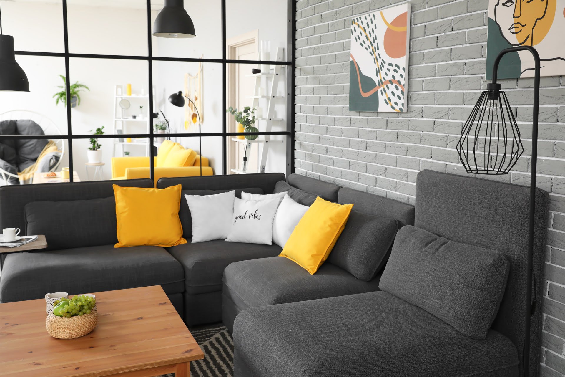 Étagère en Verre sur Mesure : maximiser l’espace avec panache ! 2 verriere atelier